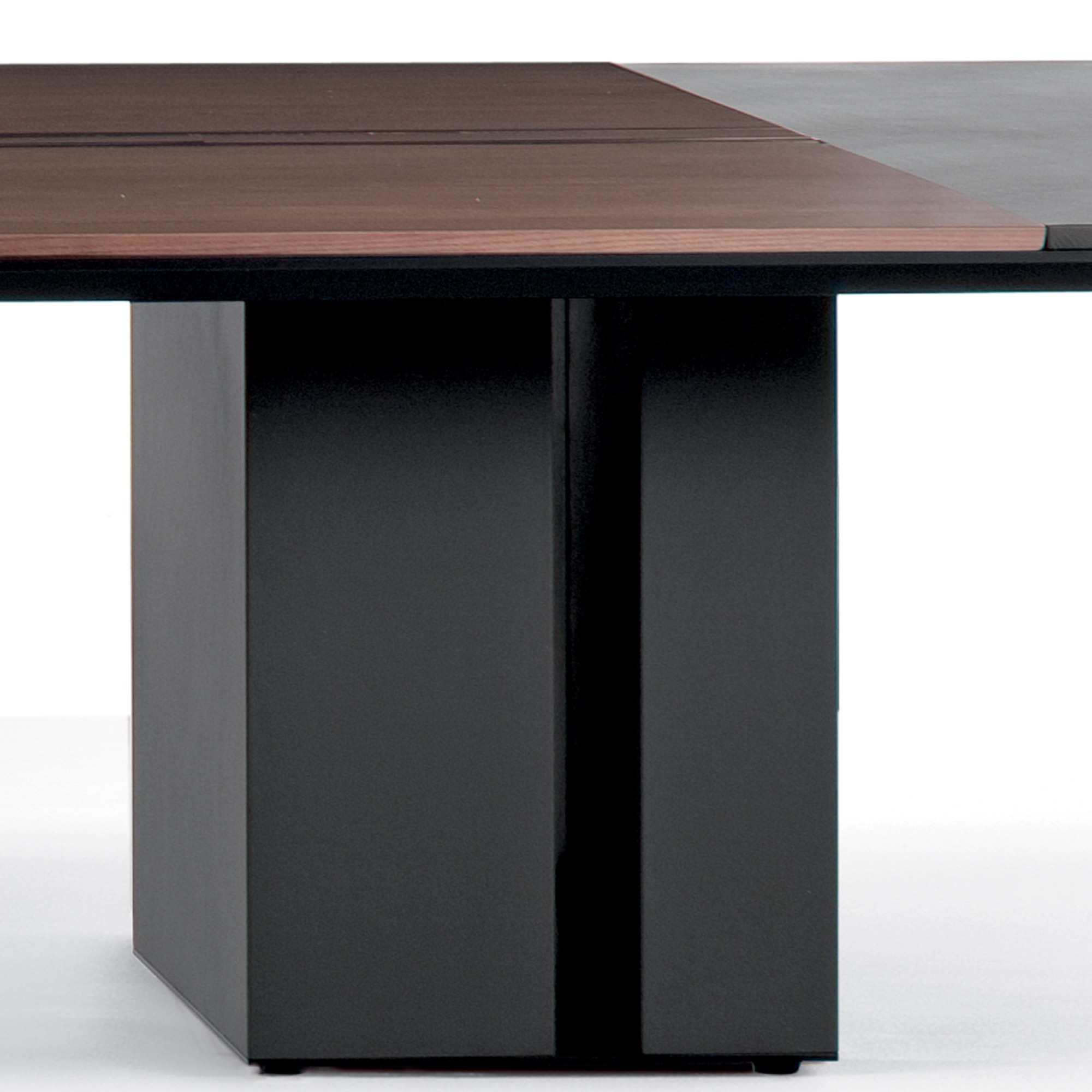 Frezza ONO Konferenztisch 320/360x120/140 cm