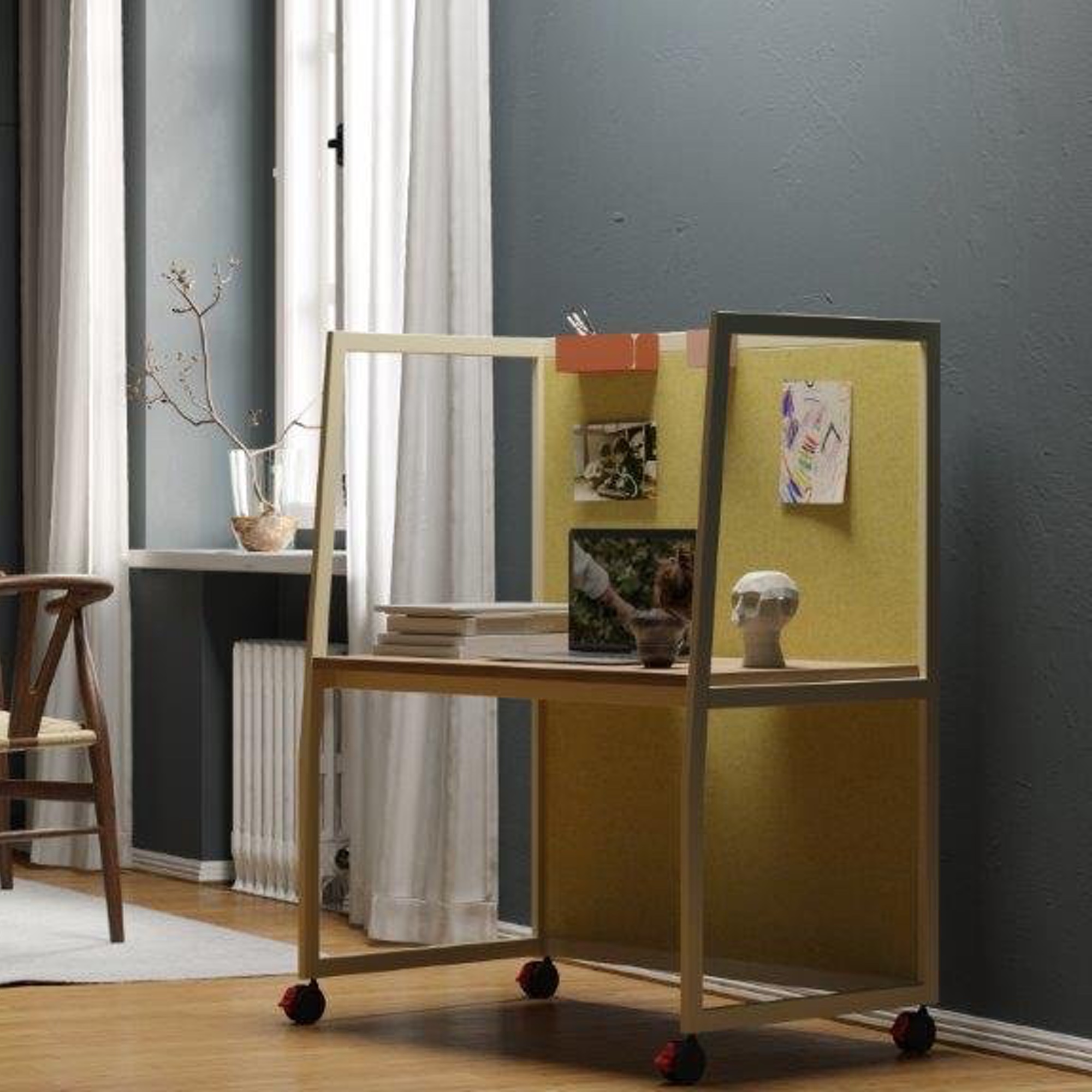 Schreibtisch mit Rollen und Abschirmung