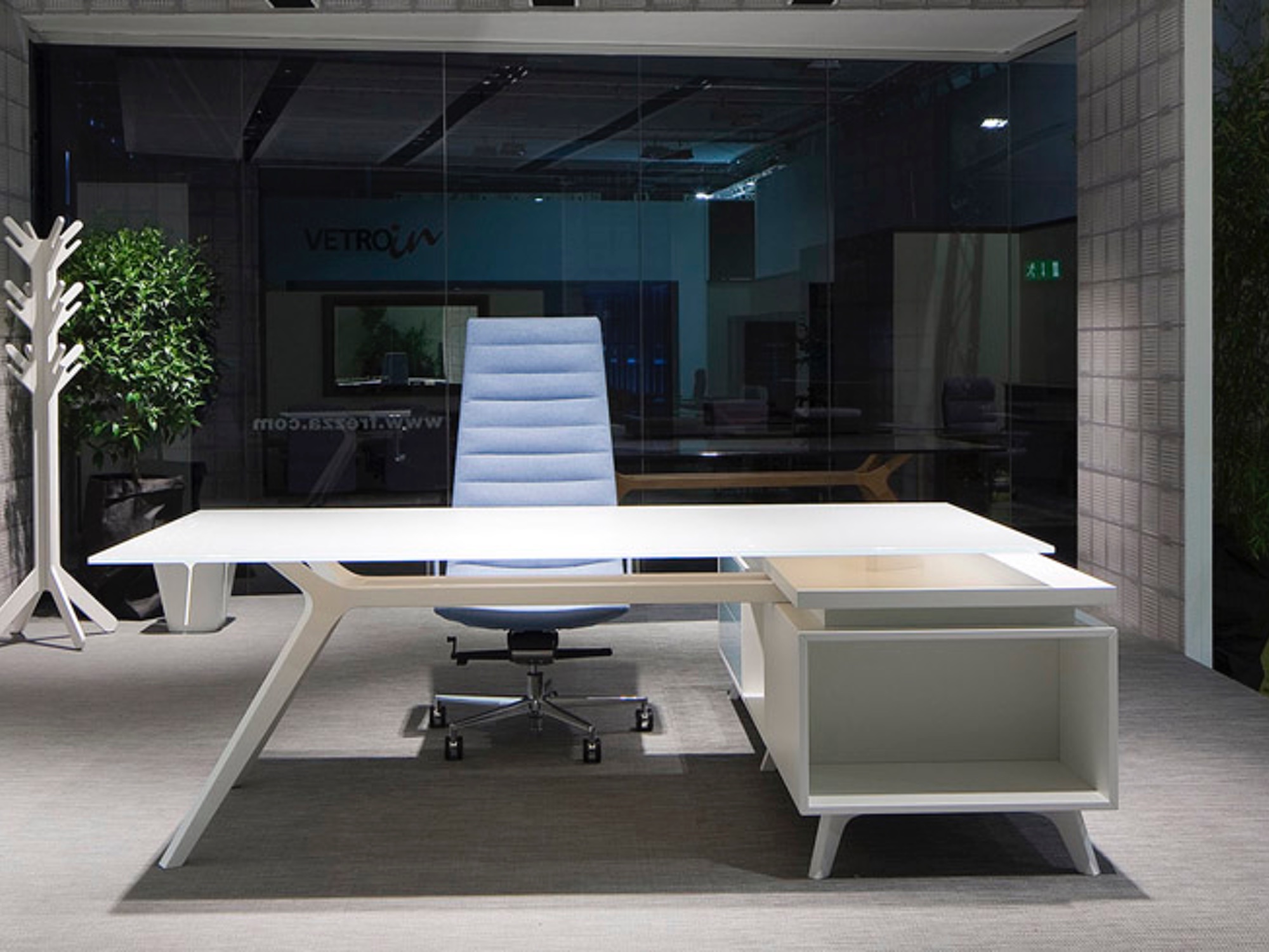 frezza DR Executive Schreibtisch mit Sideboard weiß und Glasplatte